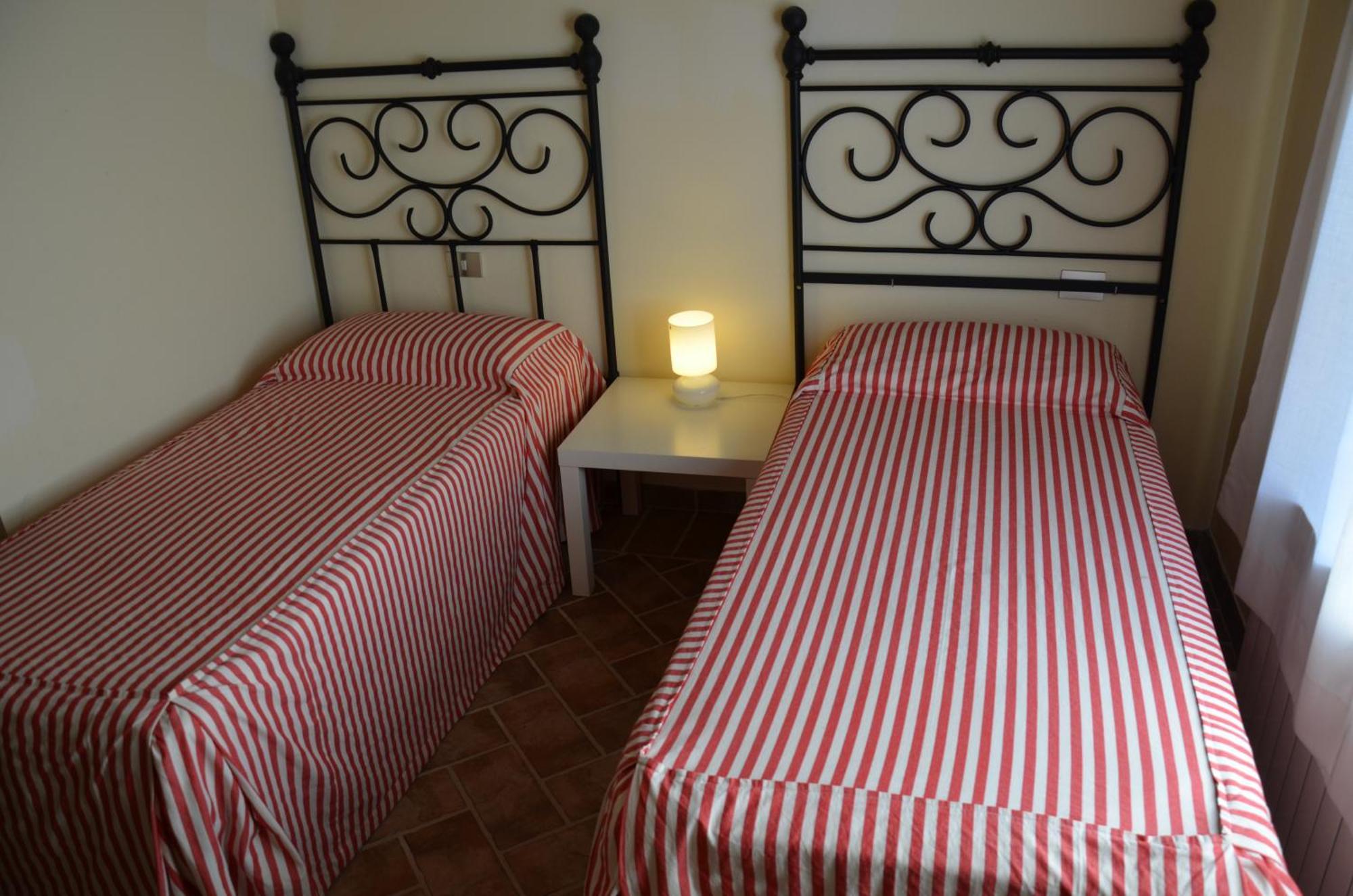 Monteroni dʼArbia Agriturismo Sant'Alfredo الغرفة الصورة